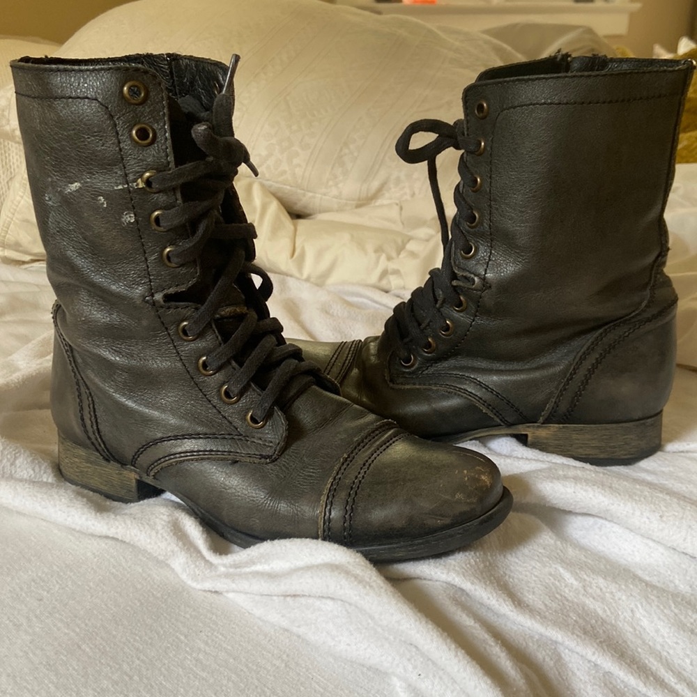 Steve Madden combat boots